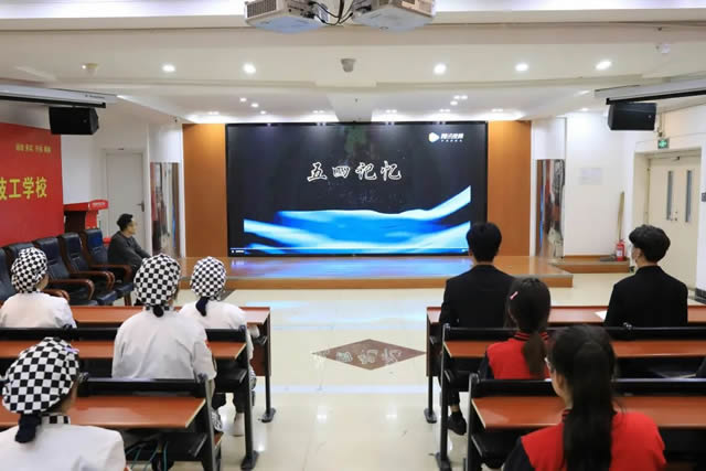 传承五四薪火，争做时代先锋!我校举行五四青年节主题团日活动