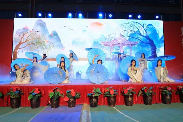 ​2023年宁夏新东方技工学校“筑梦青春”校园文化艺术节暨颁奖典礼成功举办