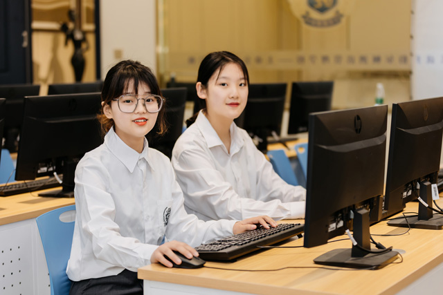 新东方烹饪学校学费价目表？烹饪学校学费贵吗？