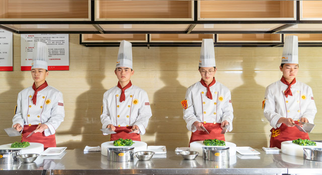 2023年学中餐哪里学比较好